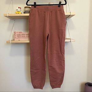 Like New Girlfriend Collective 50/50 Classic Jogger in Dusty Pink/Mauve …